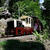 木曽観光の顔となった森林鉄道。地元ＳＳから燃料を購入し、地域の資源を地域一体となって支えている