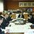 鹿内市長（中央）に石油機器導入を提案する大坂理事長（右から２人目）、畑常務理事