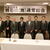 杉江新理事長（左から４人目）を囲んでの記念写真