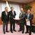 森会長（左）と議連の田中会長代理（右から２人目）から緊急要望書を受け取る林経産大臣（左から２人目）