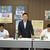 大阪市での総会開催に意欲をみせる金山会長（中央、右が西尾副会長、左が西寛之副会長）